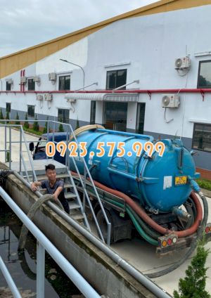 Hút bể phốt tại Kim Sơn giá rẻ, cam kết hút sạch 100%, không đục phá - 0963.613.536 1 Hút bể phốt uy tín, nhanh chóng tại Kim Sơn của Kiến Vệ Sinh
