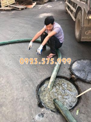 Hút bể phốt tại Nghĩa Hưng trọn gói, báo giá chuẩn khối lượng, hút sạch sẽ 100% 4 Hút bể phốt nhanh chóng, chuyên nghiệp tại Nghĩa Hưng - Nam Định