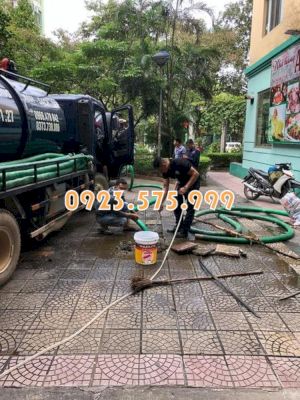 Hút bể phốt tại Tam Điệp 24/7 giá rẻ trọn gói từ 99k, đảm bảo sạch triệt để 100% 2 Dịch vụ hút bể phốt cho khu chung cư nhanh, sạch, gọn