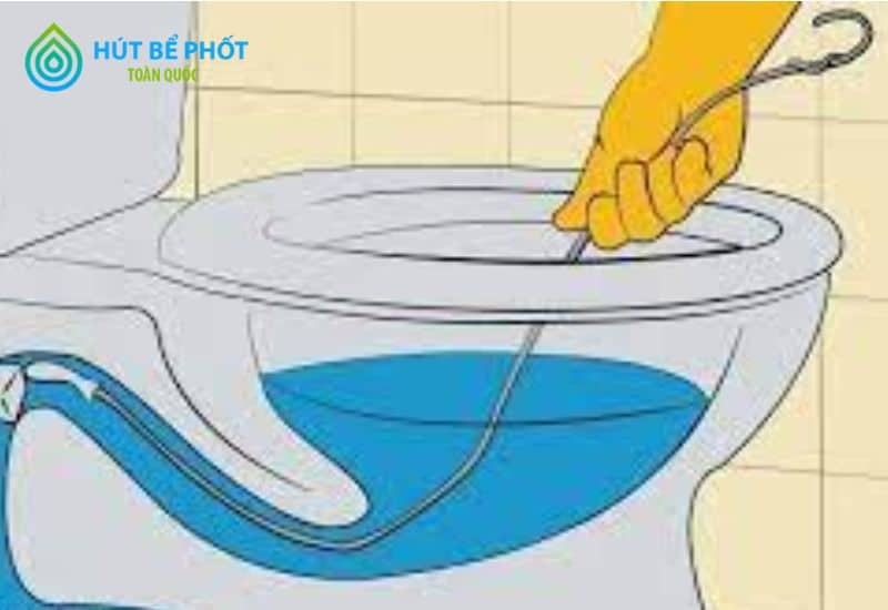 3 cách thông bồn cầu bằng móc áo dễ dàng và hiệu quả chỉ sau 5 phút 1 thông bồn cầu bằng móc áo
