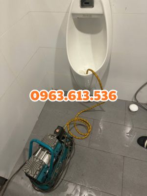 Thông tắc cống tại Duy Tiên không chi phí ẩn, trọn gói giá rẻ | ALO: 0963.613.536 2 thông tắc bồn tiểu nam tại Duy Tân