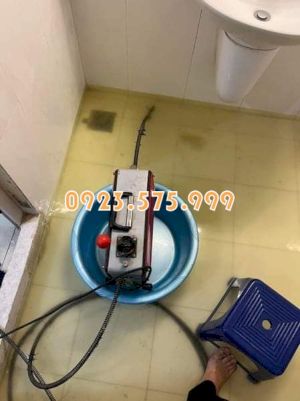 Thông tắc cống tại Thanh Oai giá rẻ trọn gói 49k/lần, thông triệt để ALO: 0963.613.536 2 Thông tắc bồn cầu nhanh chóng, hiệu quả tại Thanh Oai